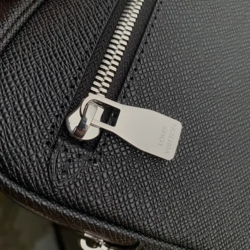 M30441 Cross HH 25x15.5x6.5cm High Quality Bags - Image 6