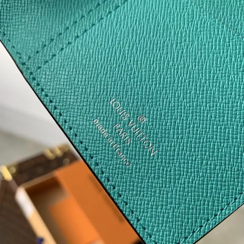 M81846 Graffiti Green 10x19x2cm High Quality Bags - Image 6