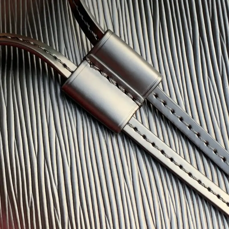 M24932 S2 27x33x20cm High Quality Bags - Image 6