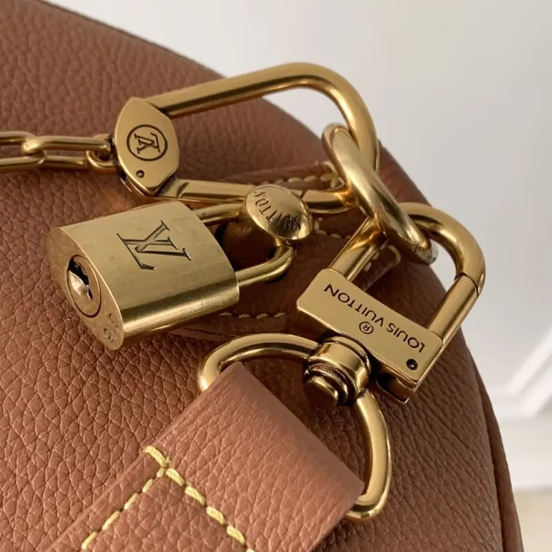 M12672 40x26x23cm High Quality Bags - Image 6