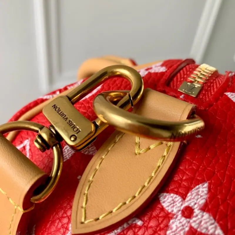 M24419 Red 18x12x10cm High Quality Bags - Image 6