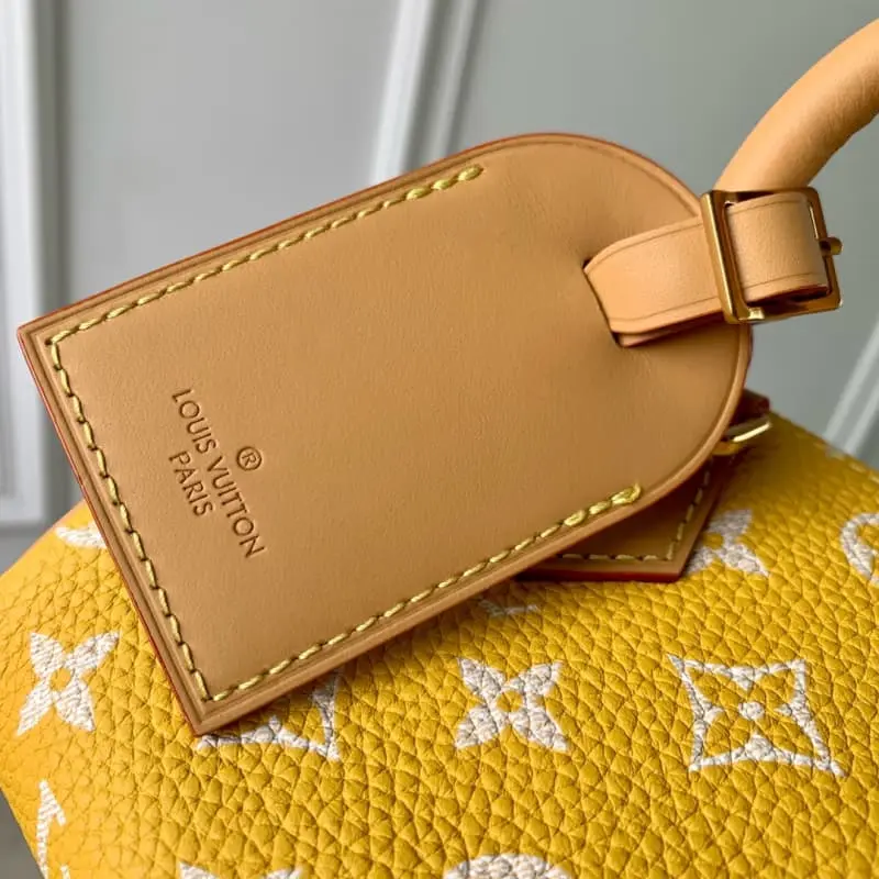 M24419 Yellow 18x12x10cm High Quality Bags - Image 6