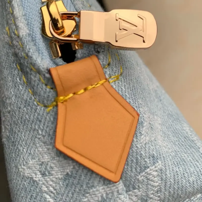 M83616 HH36 19x12x6cm High Quality Bags - Image 6