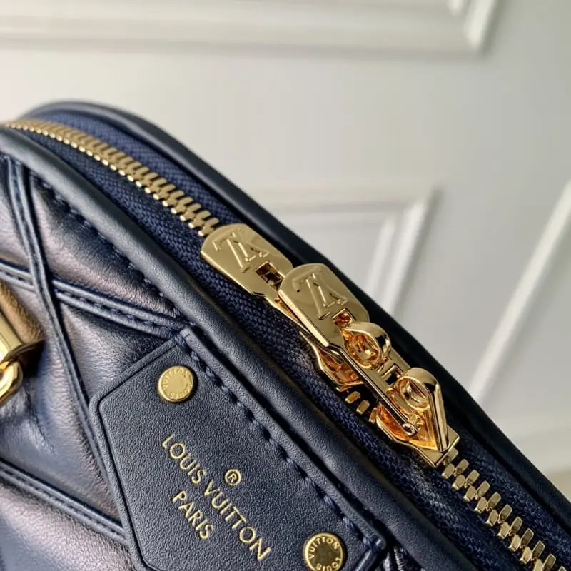 M23666 23.5x17.5x11.5cm High Quality Bags - Image 6