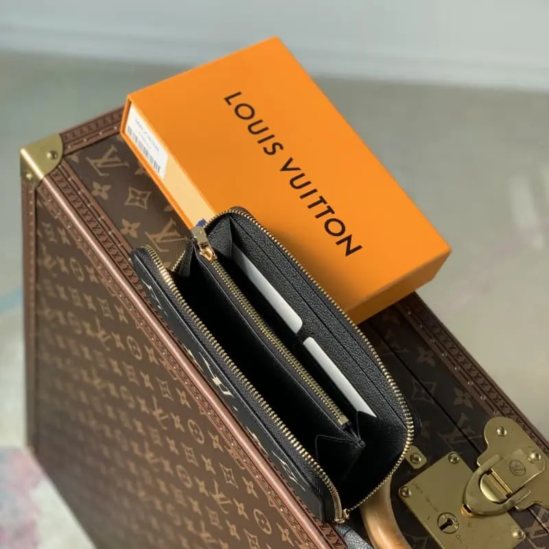 M82338 20x9x2cm High Quality Bags - Image 5