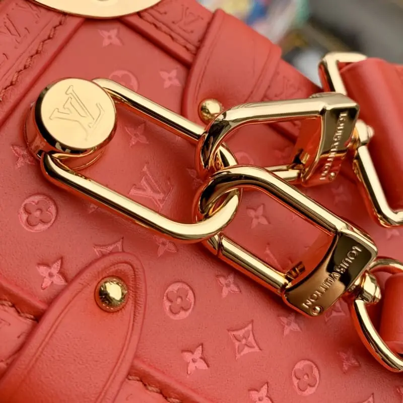 M46358 Red 21x14x6cm High Quality Bags - Image 6