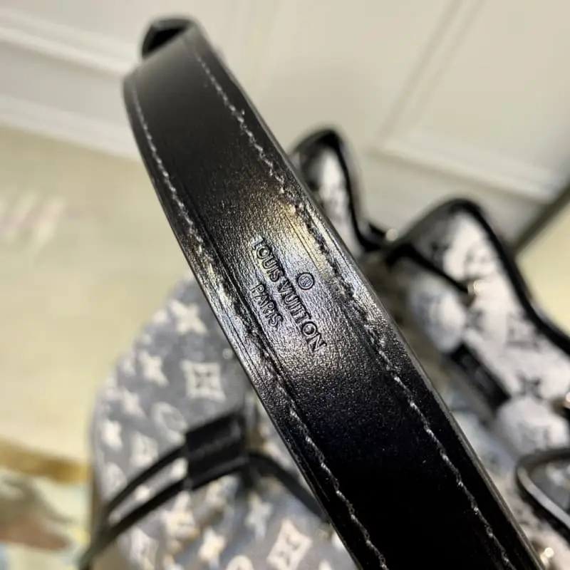 M21406 25x28.5x20cm High Quality Bags - Image 6