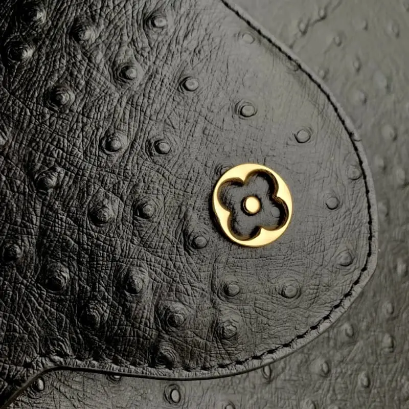 M93483 S4 31.5x20x11cm High Quality Bags - Image 6