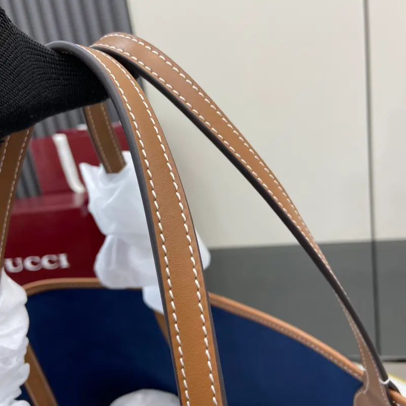 820481 CM 1 High-Quality Bags - Image 6