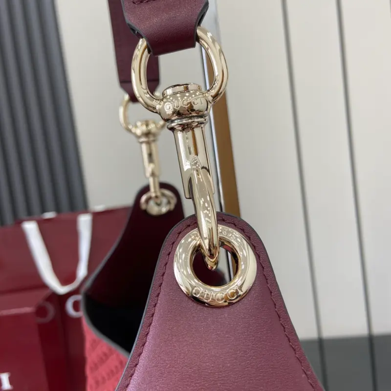 815924 CM 1 High-Quality Bags - Image 6