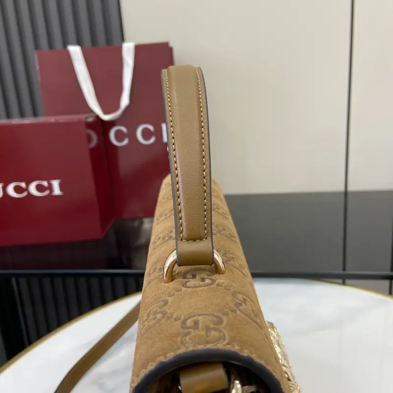 813399 CM 2 High-Quality Bags - Image 6