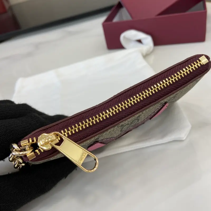 818768 CM 3 High-Quality Bags - Image 6