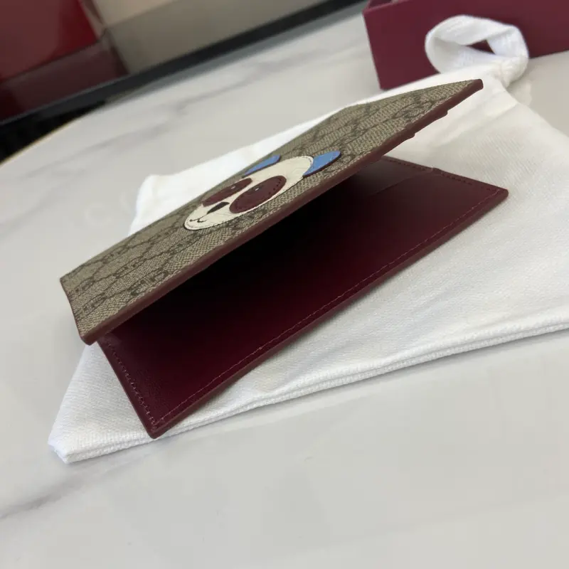 810072 CM 1 High-Quality Bags - Image 6