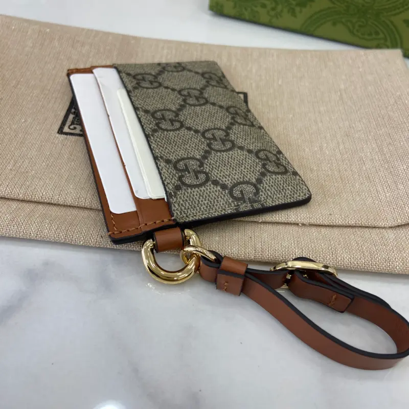 819121 CM 3 High-Quality Bags - Image 6