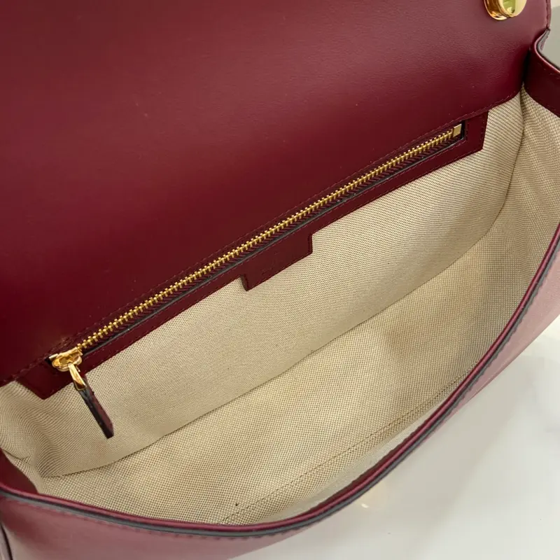 815716 CM 2 High-Quality Bags - Image 8