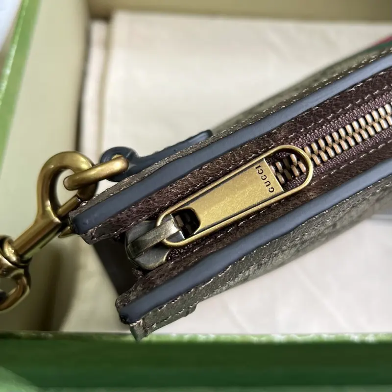 760243 CM 2 High-Quality Bags - Image 6