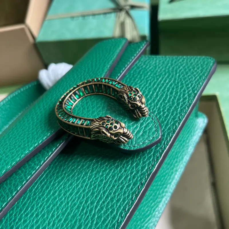 752029 CM 1 High-Quality Bags - Image 6