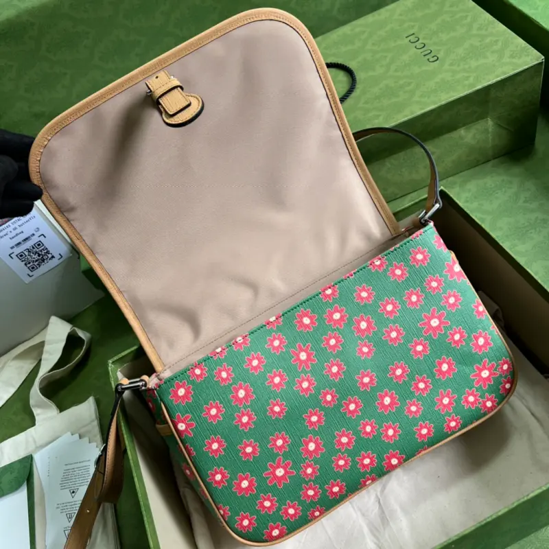 664143 CM 3 High-Quality Bags - Image 6