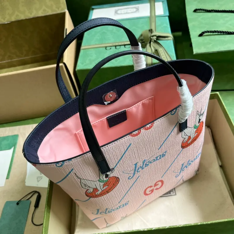 410812 CM 3 High-Quality Bags - Image 6