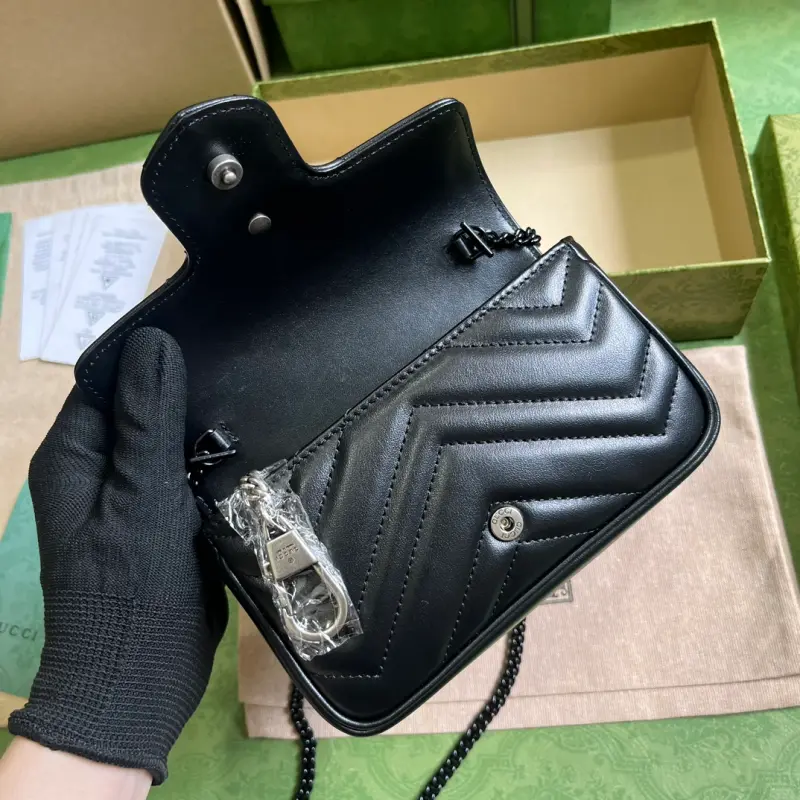 476433 CM 1 High-Quality Bags - Image 6