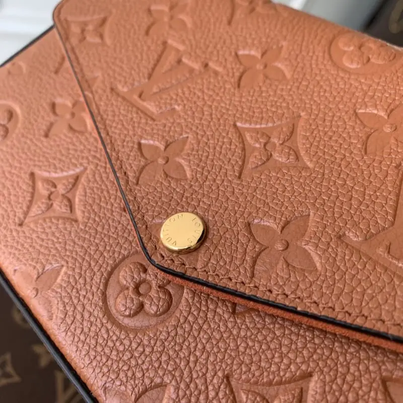 M12754 embossed 21x11x2cm High Quality Bags - Image 6