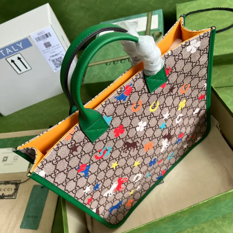 550763 CM 3 High-Quality Bags - Image 6