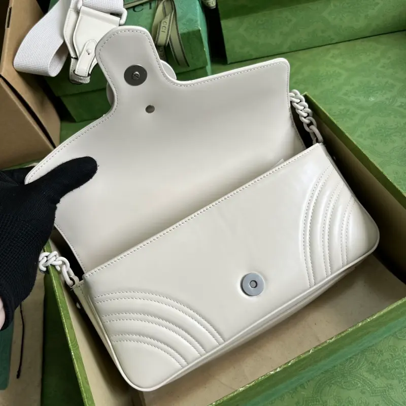 734814 CM 1 High-Quality Bags - Image 6