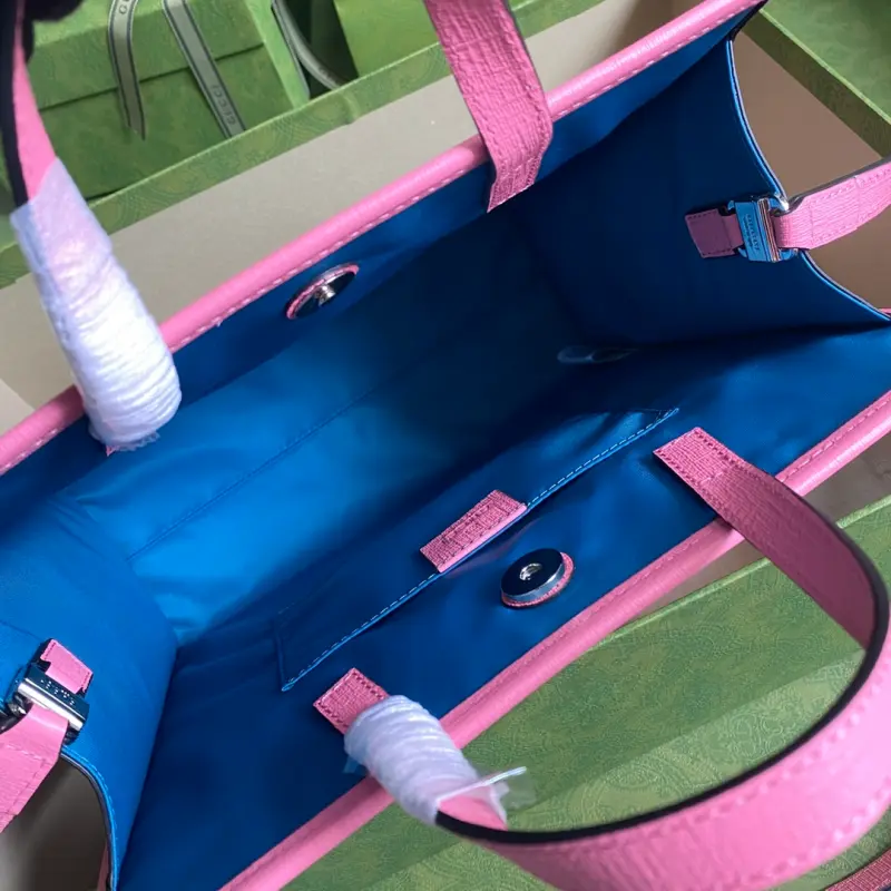 630542 CM 4 High-Quality Bags - Image 6