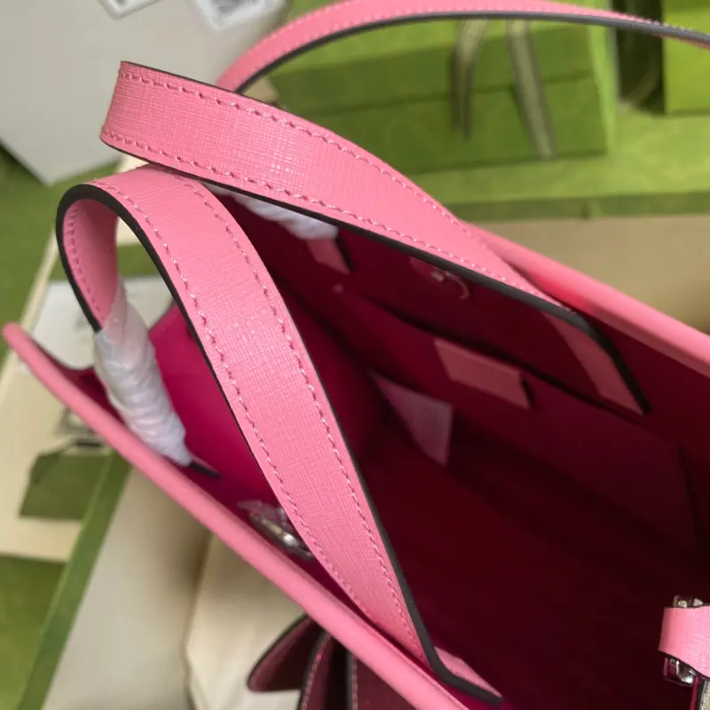 612992 CM 1 High-Quality Bags - Image 5