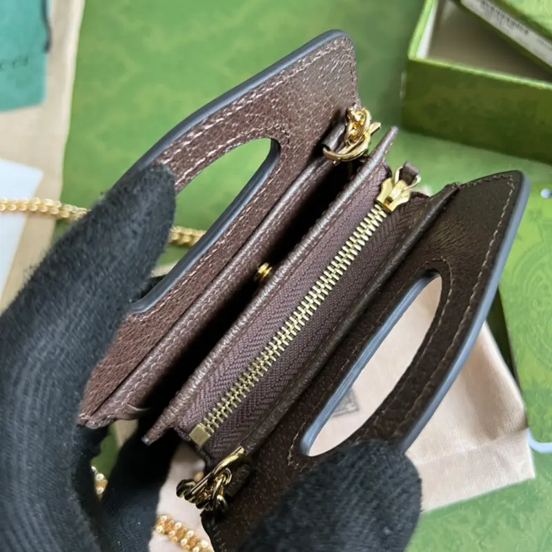 701066 CM 2 High-Quality Bags - Image 6