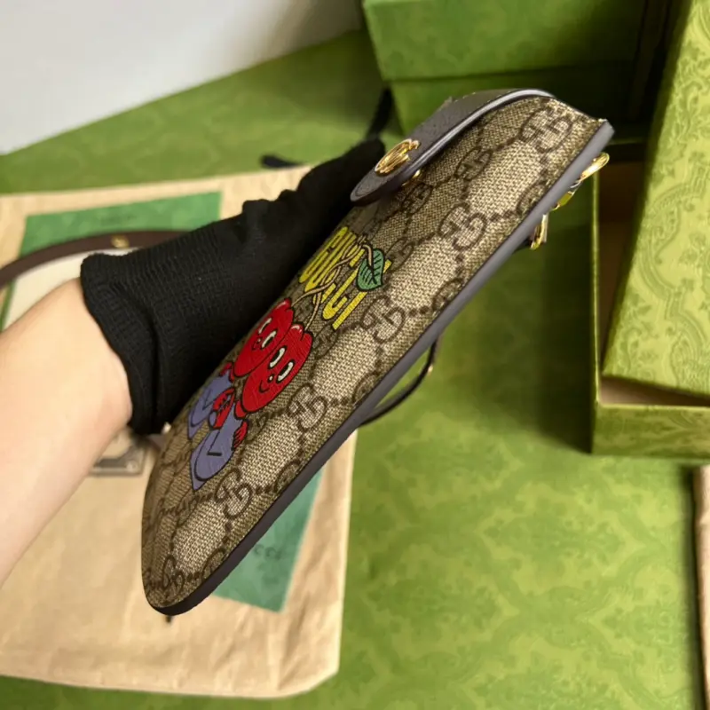 700732 CM 1 High-Quality Bags - Image 6