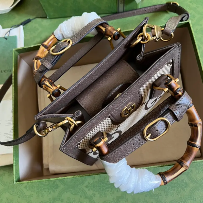 655661 High-Quality Bags - Image 6