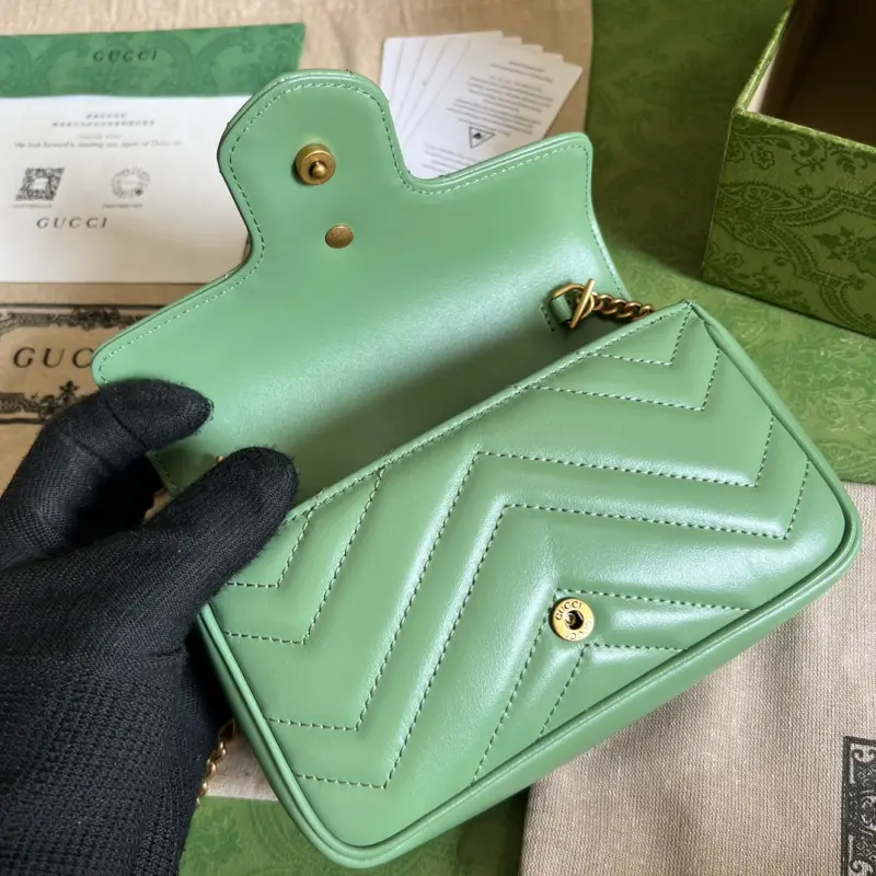 476433 CM 6 High-Quality Bags - Image 6