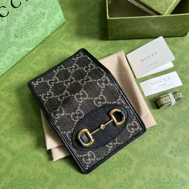 621887 CM 9 High-Quality Bags - Image 6