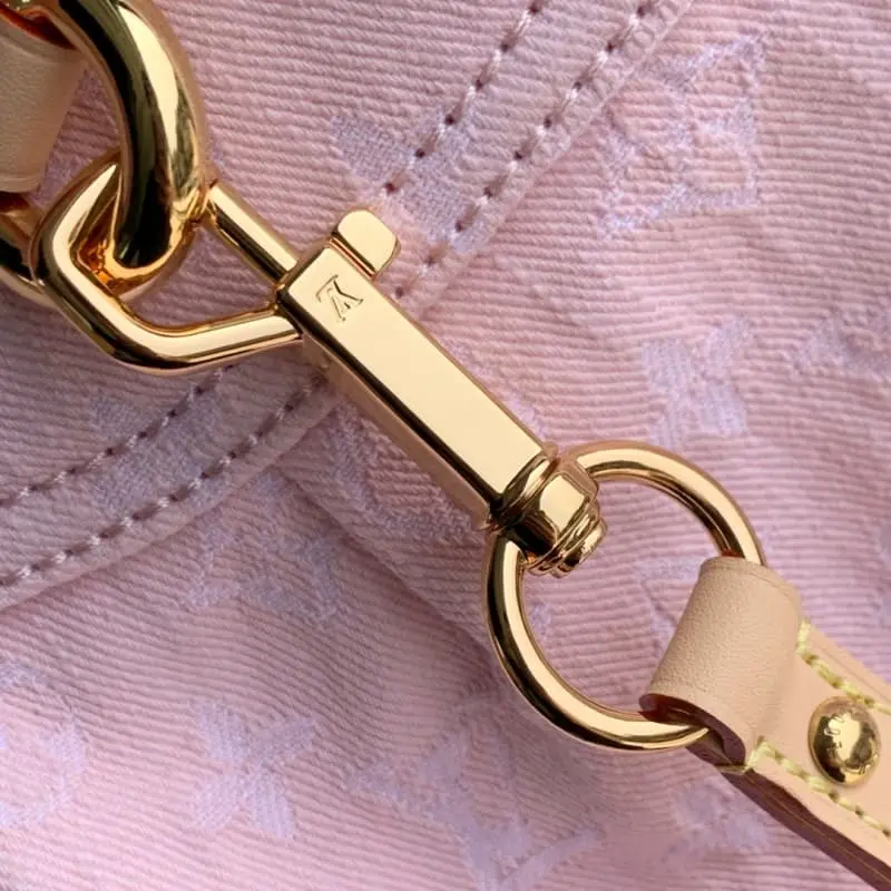 M13347 18x3x27cm High Quality Bags - Image 6