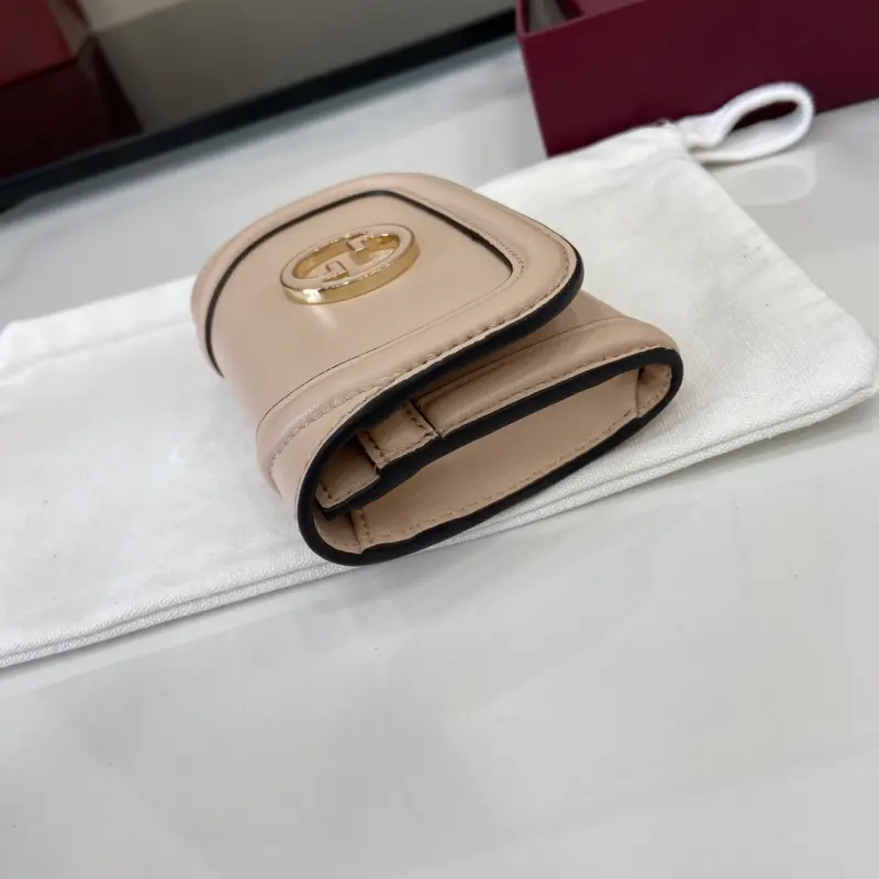 818795 CM 3 High-Quality Bags - Image 6