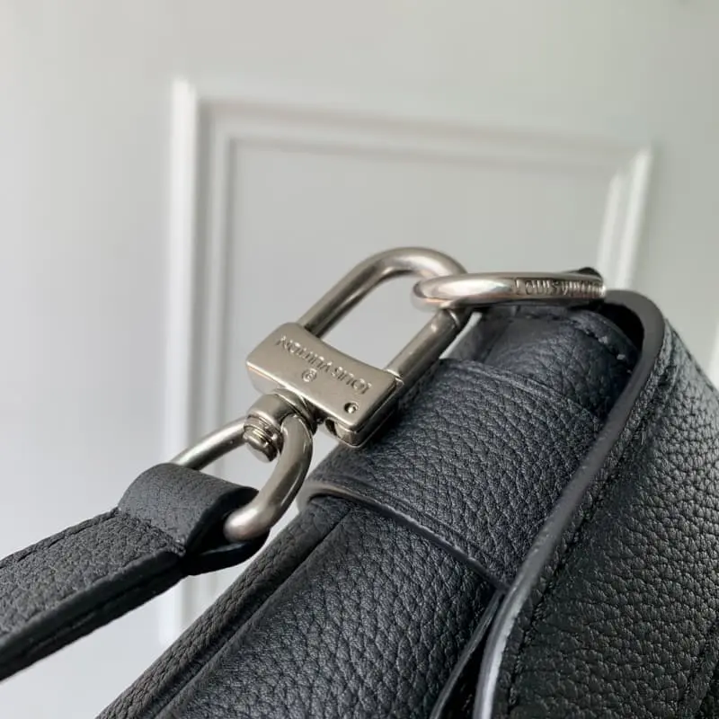 M11607 30x20x10cm High Quality Bags - Image 6