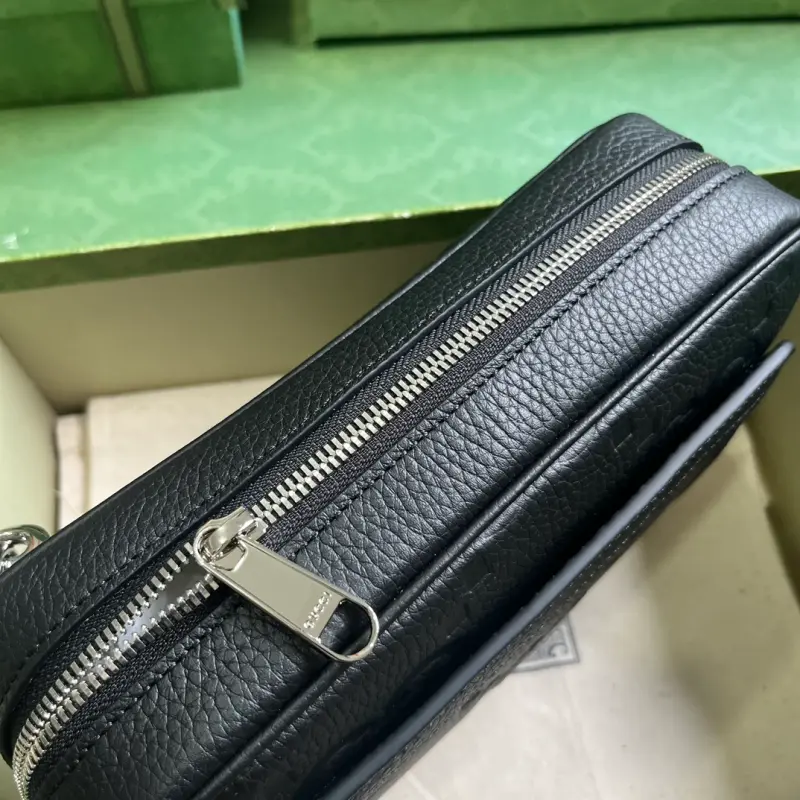 760244 CM 1 High-Quality Bags - Image 6