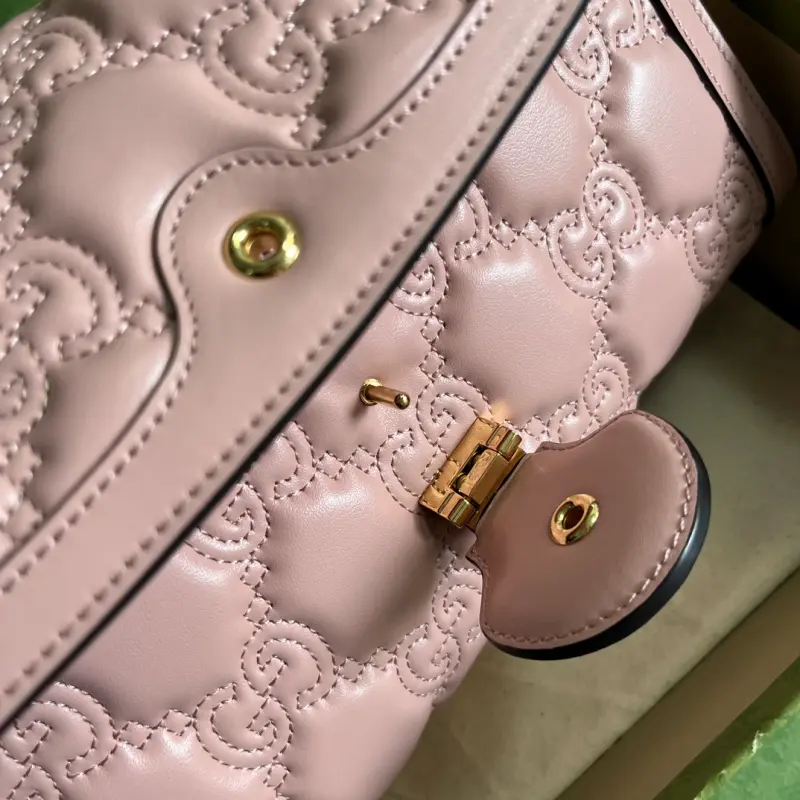 724529 CM 1 High-Quality Bags - Image 6