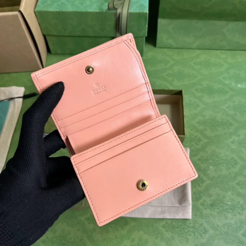 466492 CM 4 High-Quality Bags - Image 6