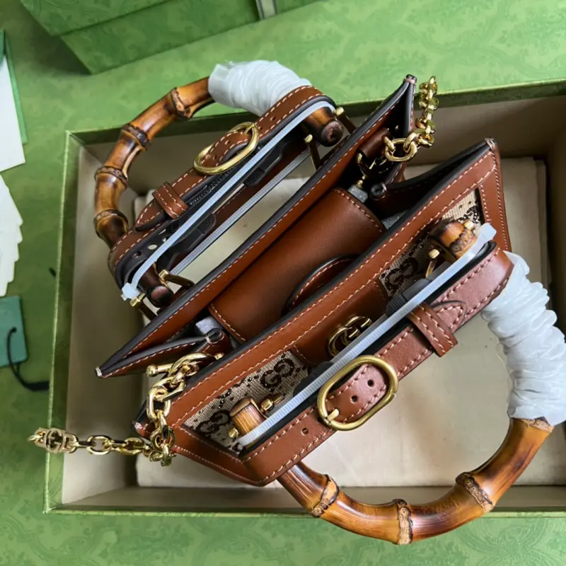 675800 CM 1 High-Quality Bags - Image 6