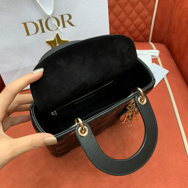 ML237 5 Black High Quality Bags - Image 11