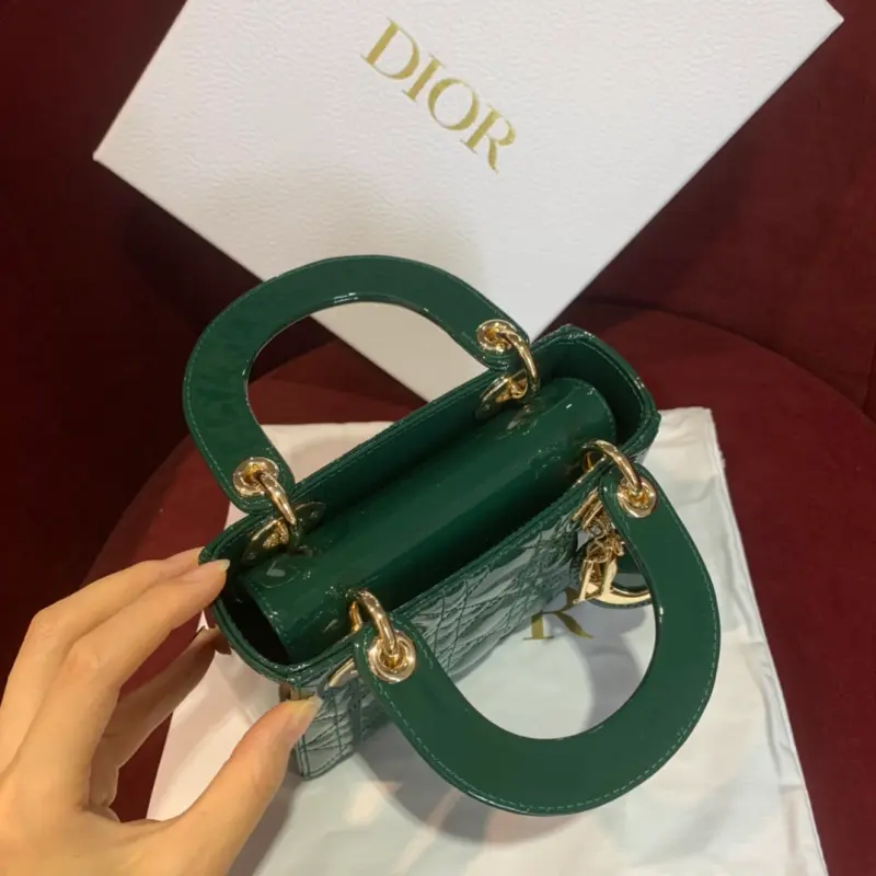 ML181 7 High Quality Bags - Image 6