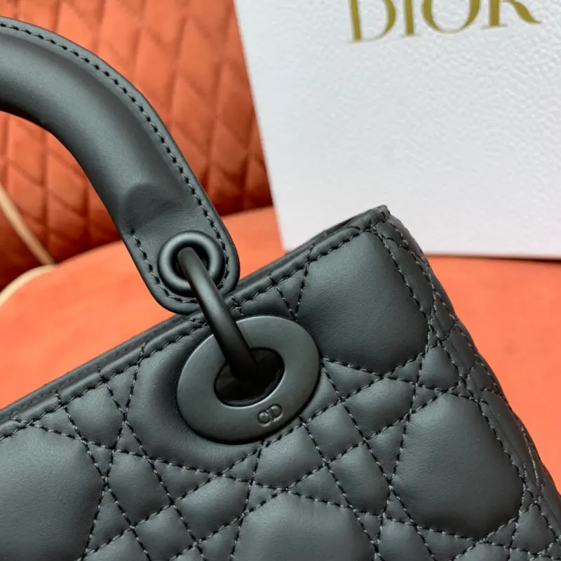 ML172 1 High Quality Bags - Image 6