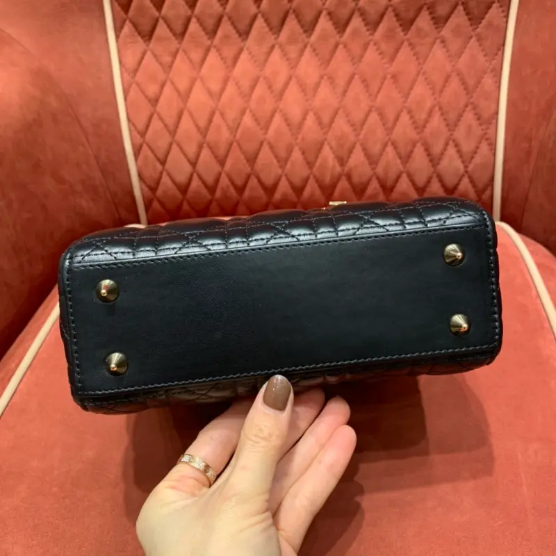 ML84 High Quality Bags - Image 5