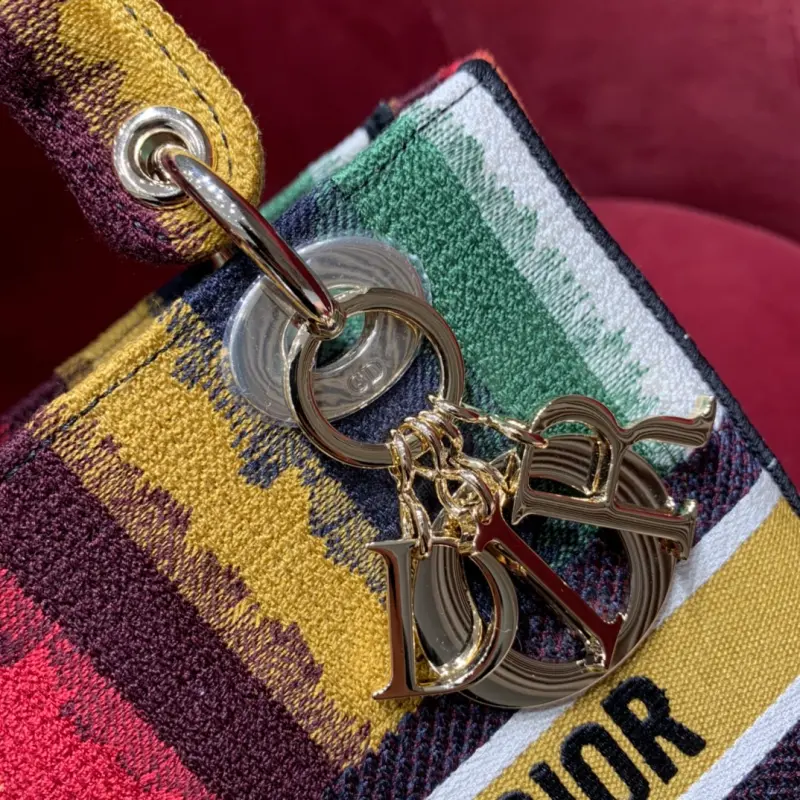 ML37 High Quality Bags - Image 5