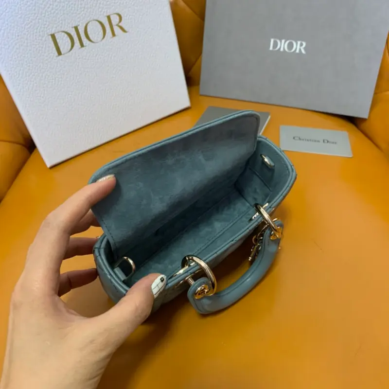 ML23 2 High Quality Bags - Image 6