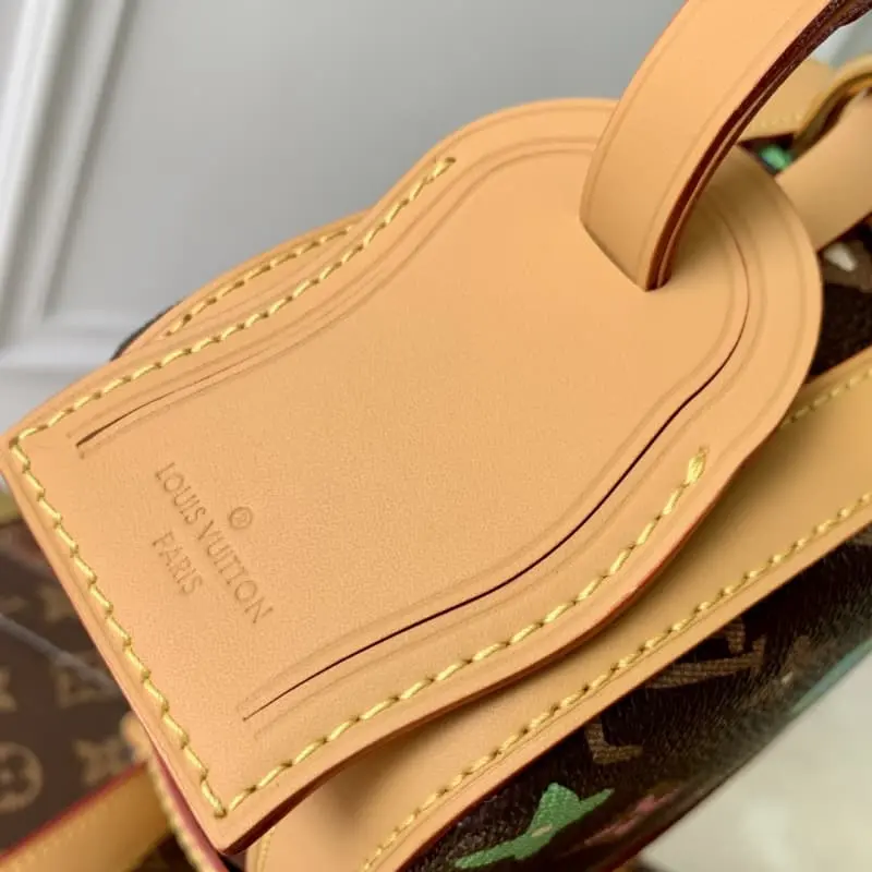 M24820 23.5x15.5x8.5cm High Quality Bags - Image 6