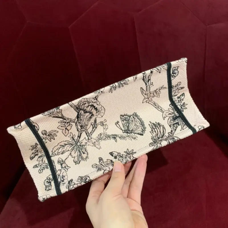 ML192 5 High Quality Bags - Image 5