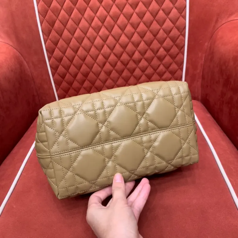 ML176 2 High Quality Bags - Image 6